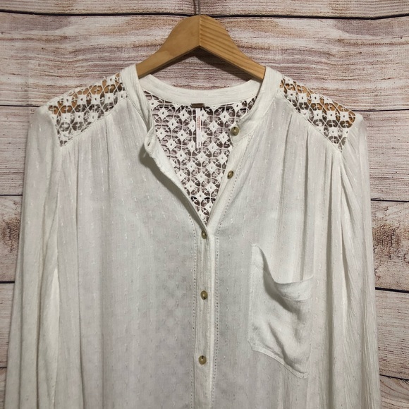 Free People ‘The Best’ Eyelet Button Down Shirt - Picture 3 of 5